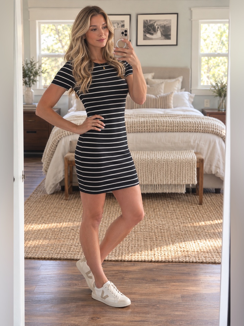 Old Navy Black & White Striped Short Sleeve Mini Dress